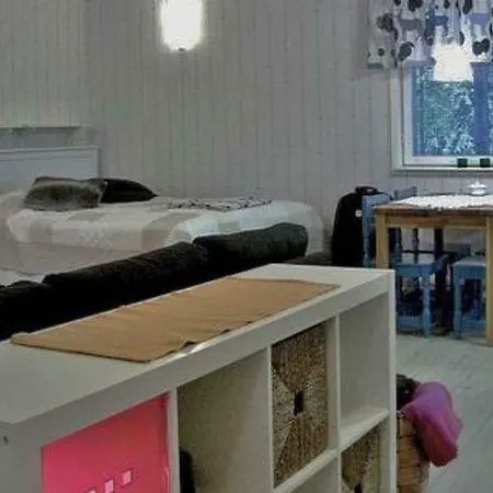 Holiday home Holiday Peukaloinen *